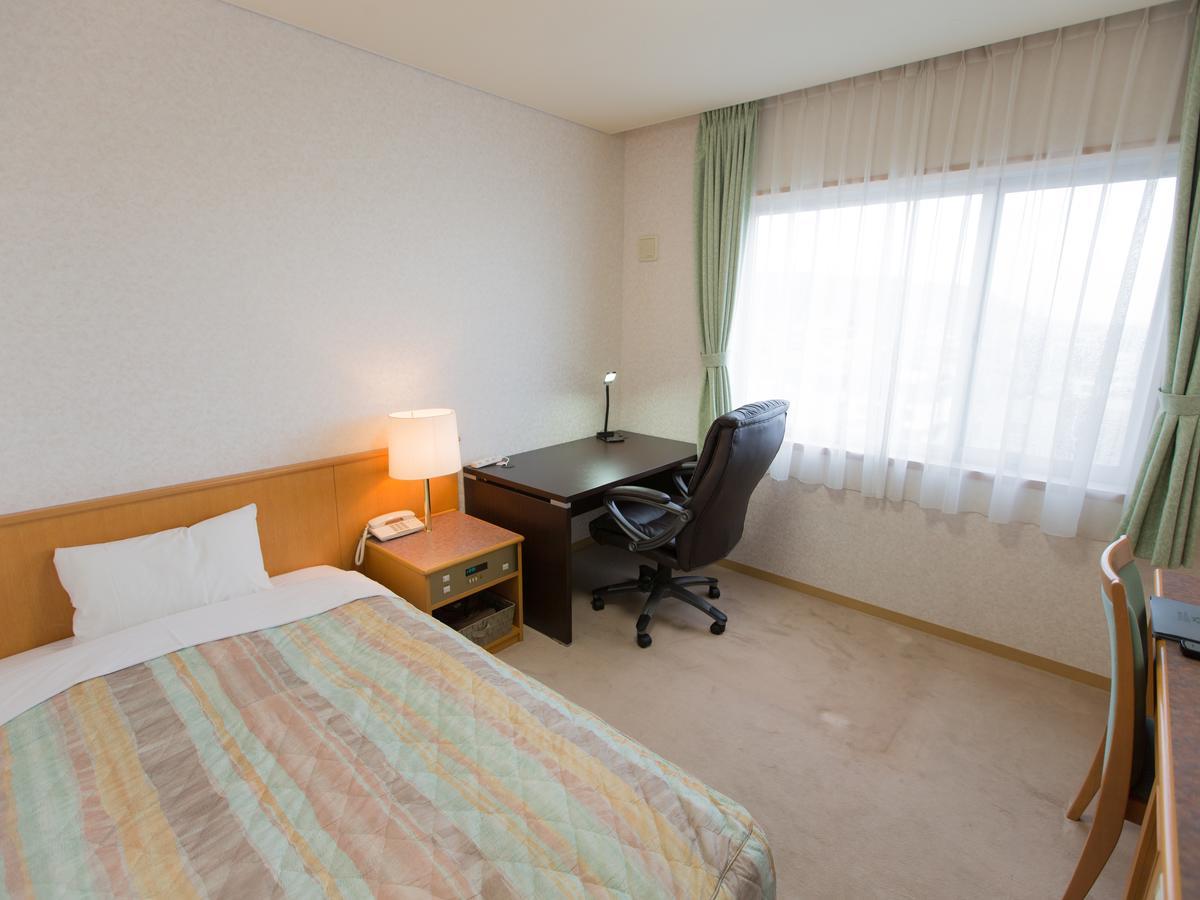 Hotel Laurel Shinhidaka Εξωτερικό φωτογραφία